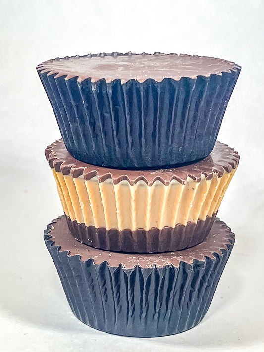 3 Giant Milk Chocolate Peanut Butter Cups